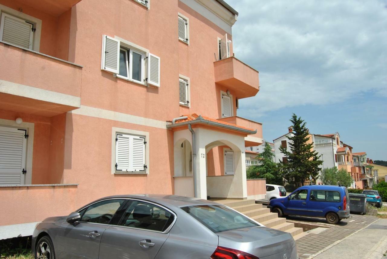 Apartment Argo Пула Екстериор снимка